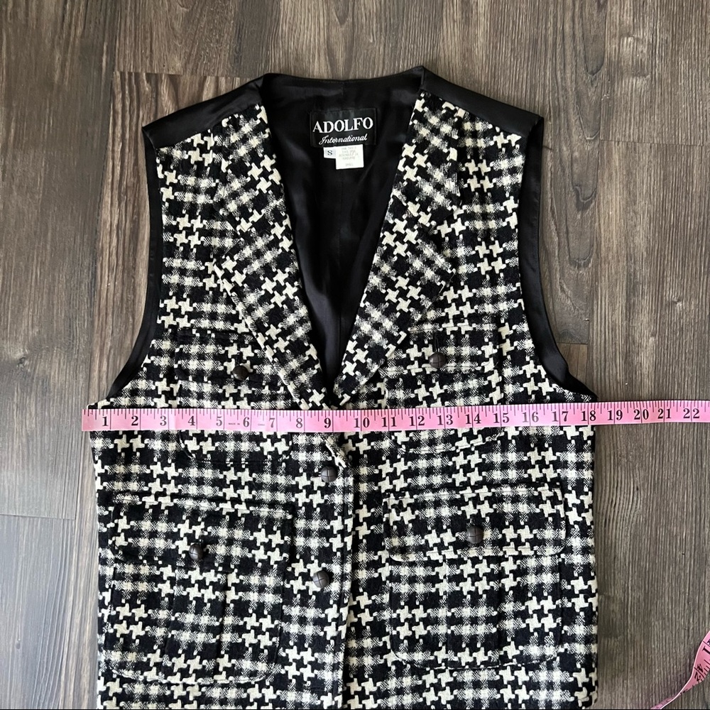 Adolfo International Vintage Wool Black and White Geometric Vest - Picture 14 of 15